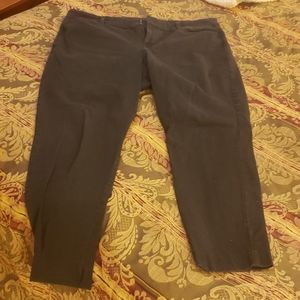 Old Navy Pixie Ankle Pant